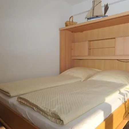 Ferienwohnung Rosengrund 30b *